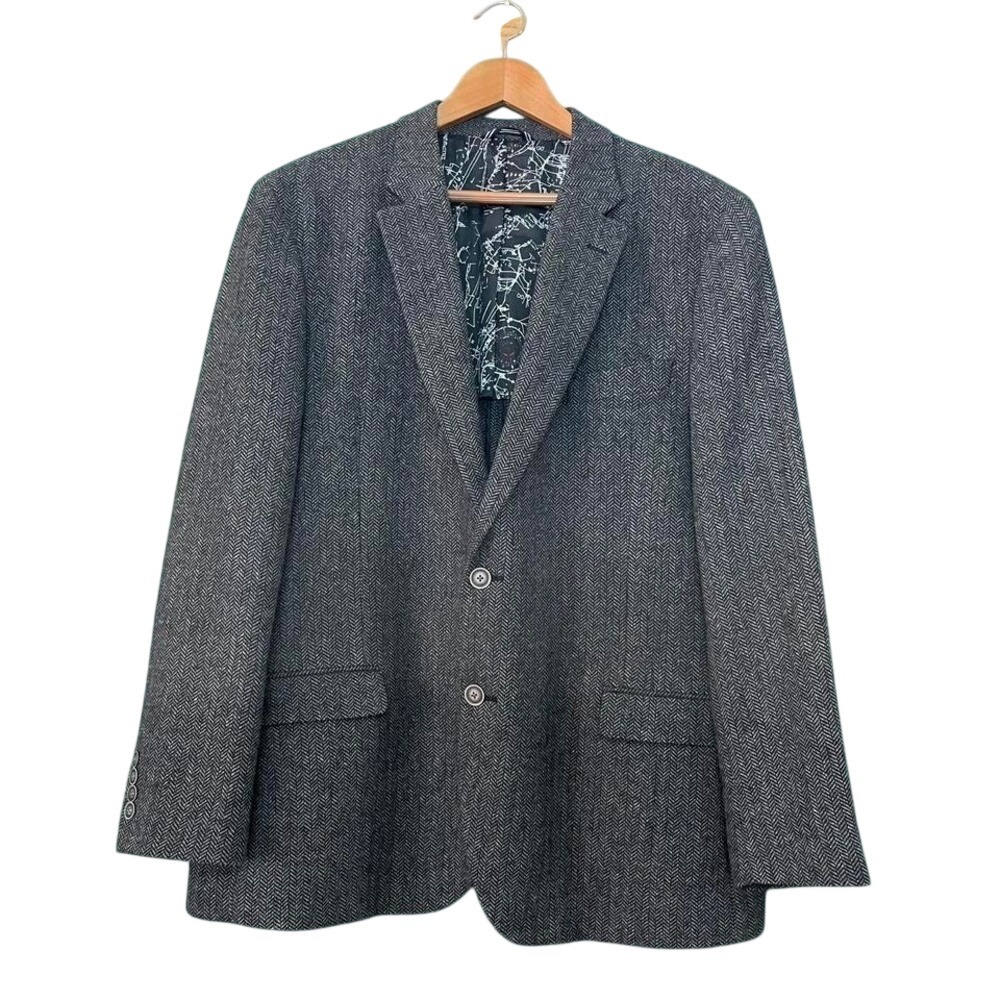 Nautica wool blazer with map lining Label: Nautica Size: 48R Chest: 25"